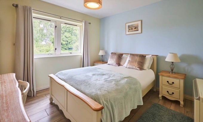 Belford Casa | Host & Stay | Sandpipers