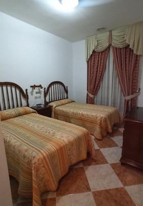 Villanueva de Algaidas Casa | Hostal Algaidas