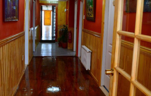 Punta Arenas Casa | Hostal Aventura Austral