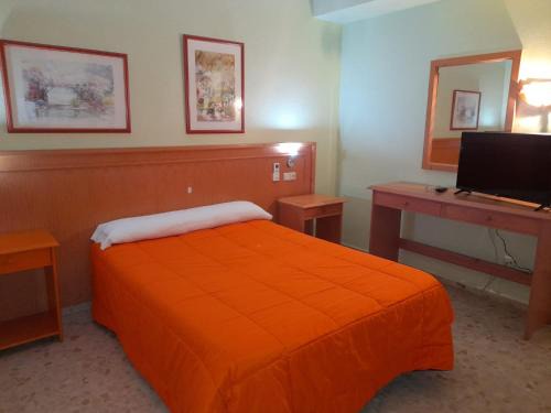 Santo Domingo Casa | Hostal Carlos III