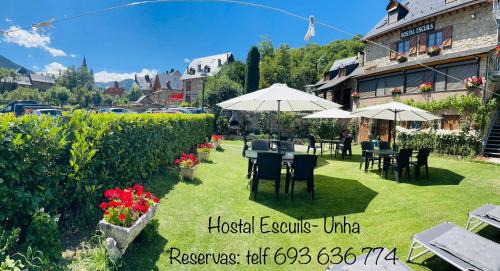 Unha Casa | Hostal Escuils