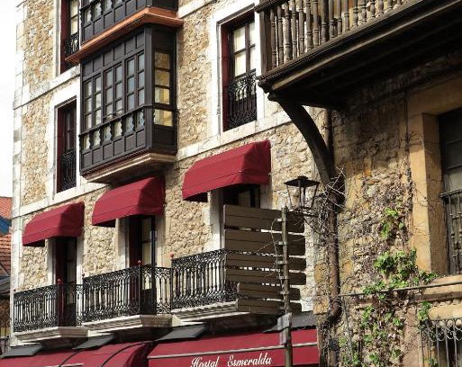 Comillas Casa | Hostal Esmeralda