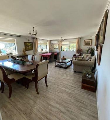Constitucion Casa | Hostal Nomade