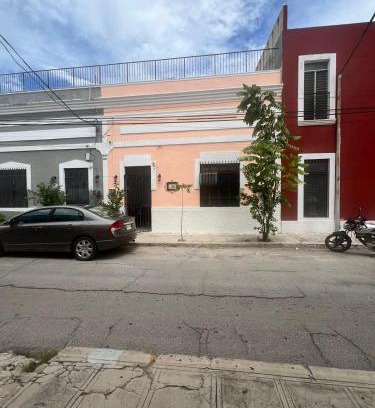 Barrio de Santiago Casa | Hostal Patio Nómada