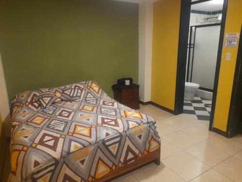 Calderon Casa | Hostal Piamonte