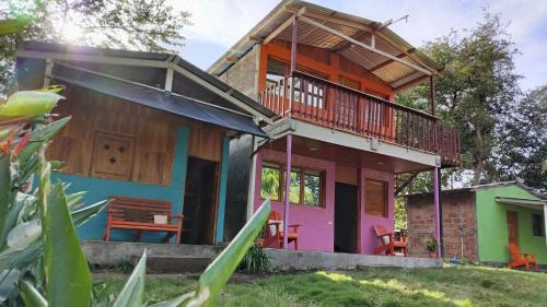 Altagracia Cama Y Desayuno | hostal piedra grande