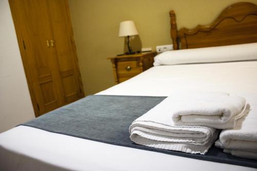 Valdepenas Casa | Hostal Valdepeñas by Bossh! Hotels