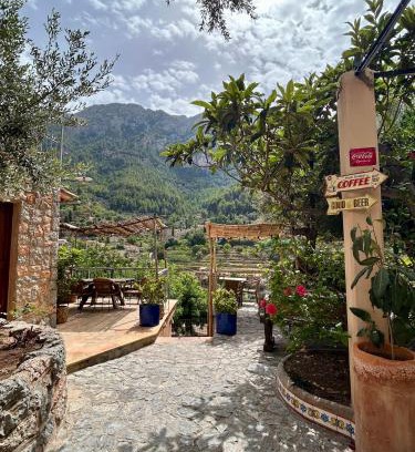 Deia Casa | Hostal Villa Verde-Adults Only