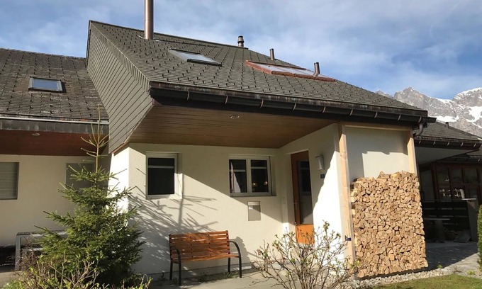 Engelberg Apartamento | Hostattstrasse 20 by Interhome