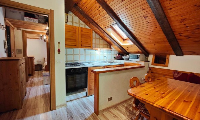 Cesana Torinese Apartamento | Hostdomus - Bouvier Apartment