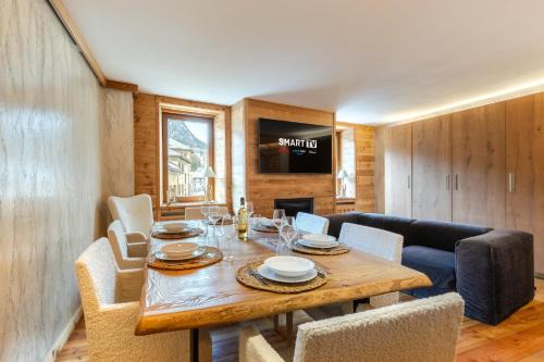 Cesana Torinese Apartamento | Hostdomus - Chalet Chic