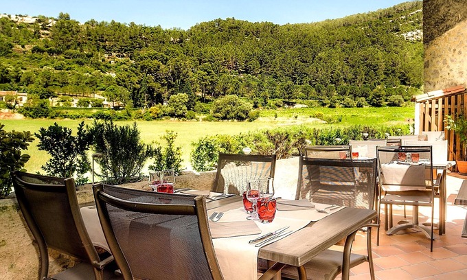 Lagrasse Casa | Hostellerie des Corbières