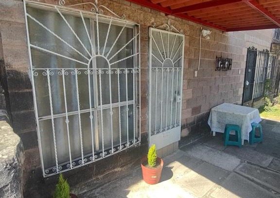 Tezoyuca Casa | HostPal Casa Familiar ValParaiso Temixco