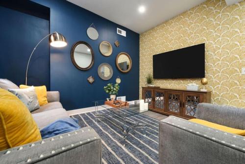 Lower Lawrenceville Casa | HostWise Stays - Pet Friendly, King Bed, 2BR 2BA Home