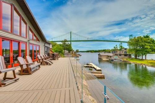 Wellesley Island Casa | Hot Tub and Dock Waterfront Wellesley Island Home!