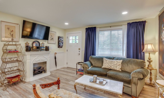 Cottage Grove Casa | Hot Tub & Fenced Yard: Cozy Cottage Grove Home