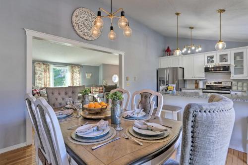 Tobyhanna Casa | Hot Tub, Fire Pit and Resort Perks Tobyhanna Home!