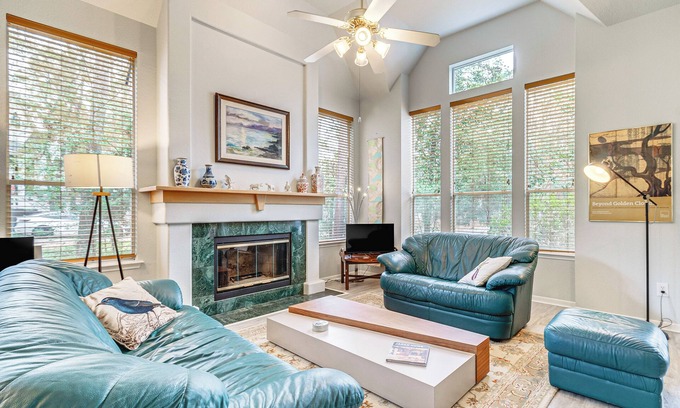 Indian Springs Casa | Hot Tub, Fire Pit: Retreat in The Woodlands!