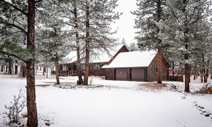 Buena Vista Cabina | Hot Tub I Cabin I Mtn Views I Fireplace I