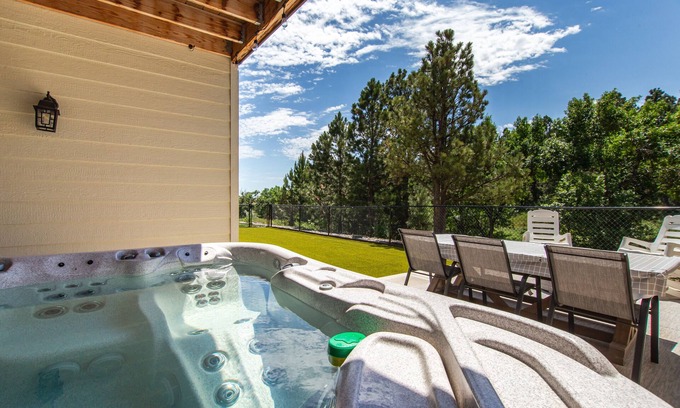 Rapid City Casa | Large, Modern Home with Hot Tub and a View