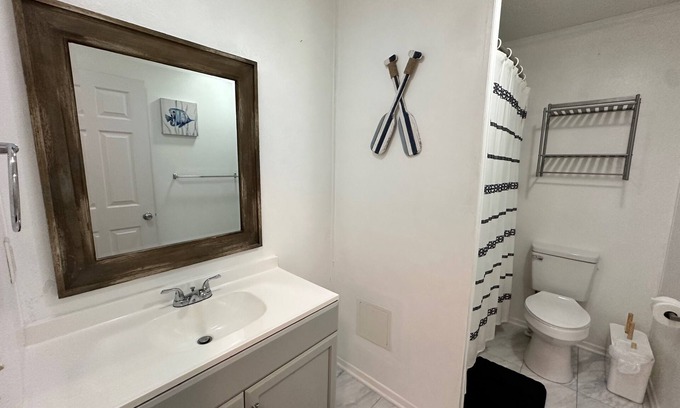 Newport Casa | Hot Tub, Pet Friendly, 3 miles to Emerald Isle, fully fenced yard.