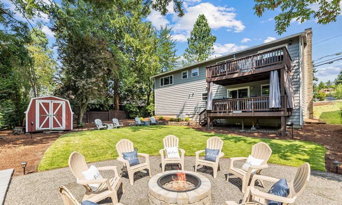 Gresham Casa | Hot Tub|Pool Table|Fire Pit| SpringWater Retreat