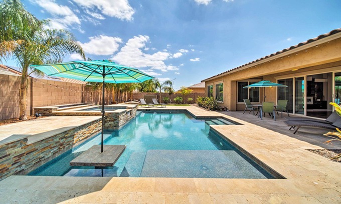 Surprise Farms Casa | Casa Sorpresa elegante con piscina, jacuzzi y Putting Green