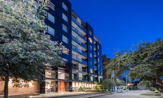 Chico Apartamento | Hotel 93 Luxury Suites by Preferred