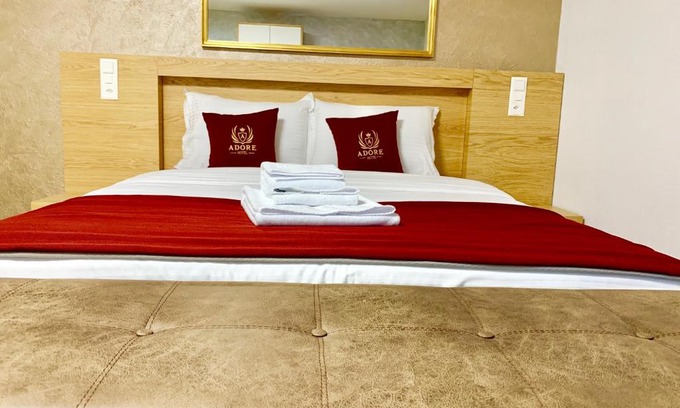 Romanel-sur-Lausanne Hotel | Hotel Adore