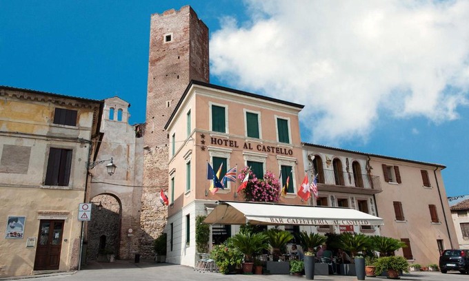 Bassano del Grappa Hotel | Hotel Al Castello