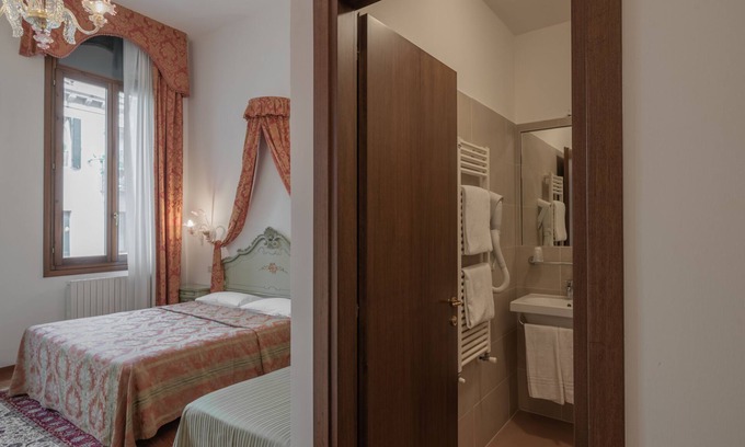 Cannaregio Hotel | Hotel Al Sotoportego