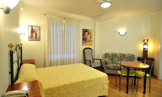 La Lastrilla Apartamento | Hotel Apartamentos Aralso Sotillo