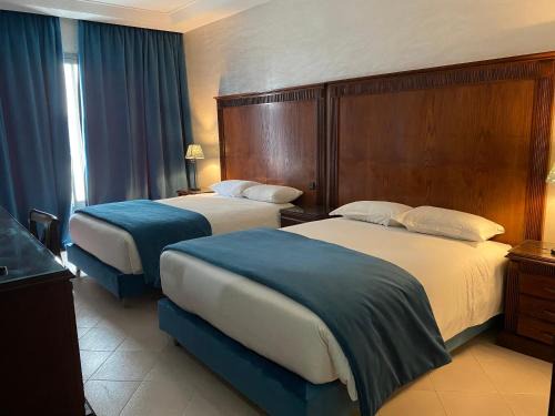 La Corniche Hotel | Hotel Azur