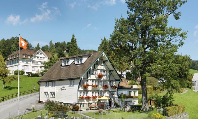 Teufen Cama Y Desayuno | Hotel B&BAlpenheim