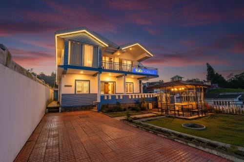 Kandal Hotel | Hotel Bala Garden - Nr Ooty Toy Train Tourist Park