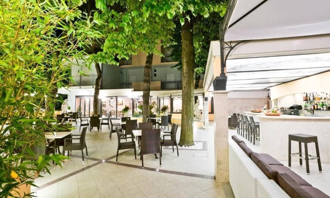 Marina Centro Hotel | Hotel Belsoggiorno