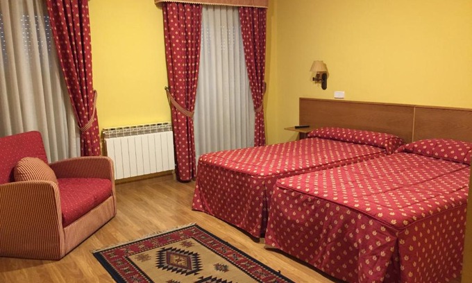 Salas de los Infantes Hotel | Hotel Benlloch