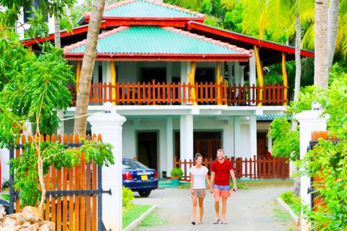 Yodakandiya Hotel | Hotel Birds View