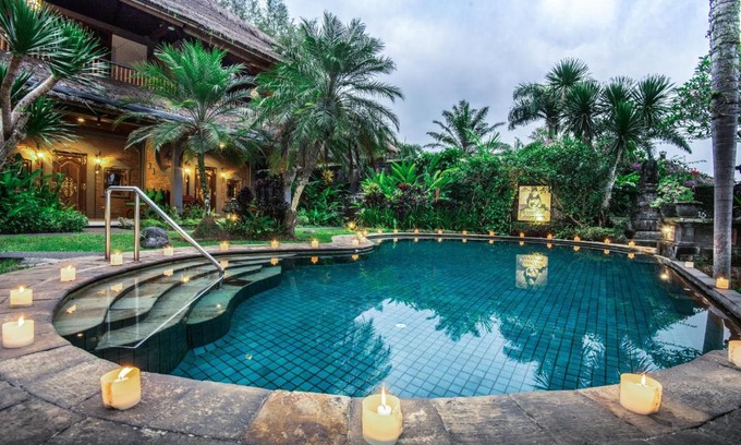 Kedewatan Casa | Hotel Bunga Permai