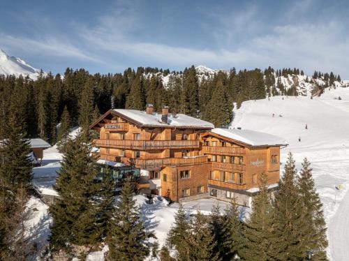 Lech am Arlberg Hotel | Hotel Burgwald - Ski In & Ski Out