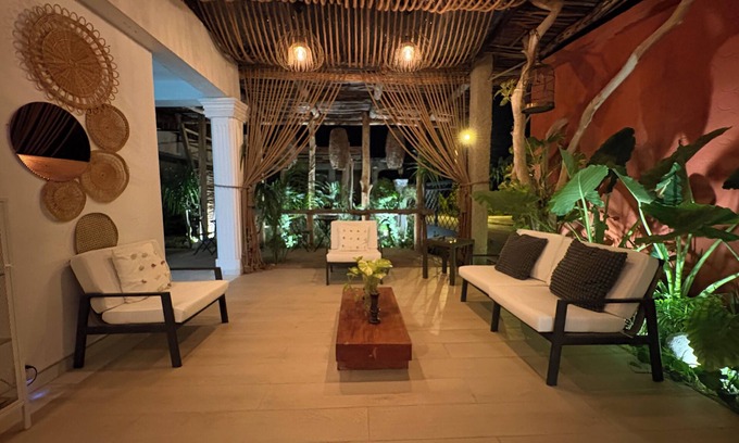 Pedernales Hotel | Hotel Casa Bajari