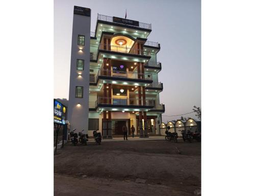 Chitrakoot Casa | Hotel Chandralok, Chitrakoot