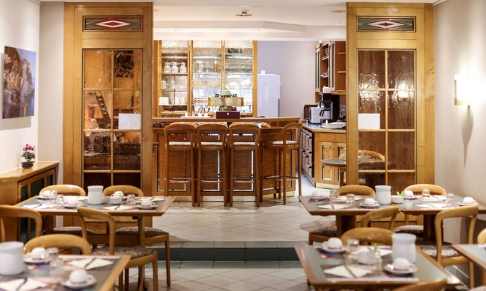 Gare Hotel | Hotel Christophe Colomb