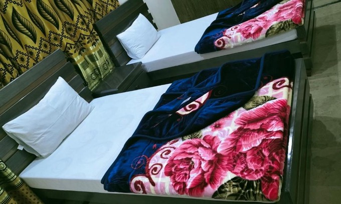Multan Hotel | Hotel Decent Lodge