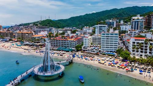 Amapas Hotel | Hotel Delfín Vista Pier Beach Front