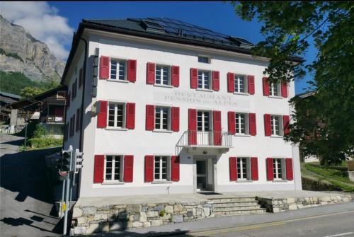 Varen Apartamento | Hotel des Alpes