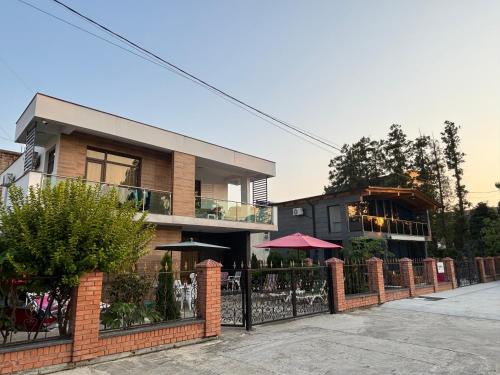 Ureki Casa | Hotel Edelweiss