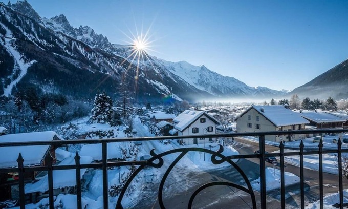 Les Praz-de-Chamonix Hotel | Hotel Eden