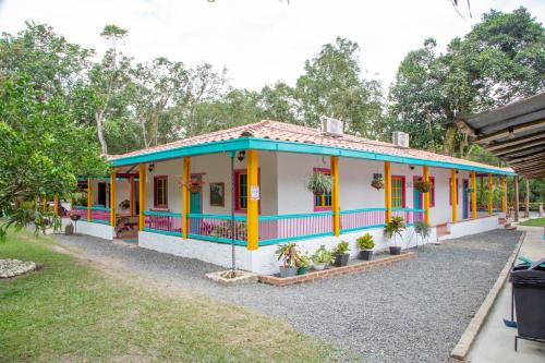 Cartago Casa | Hotel El Remanso Cartago