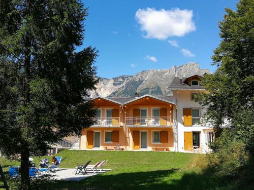 Folgaria Apartamento | Hotel Elbele Garnì